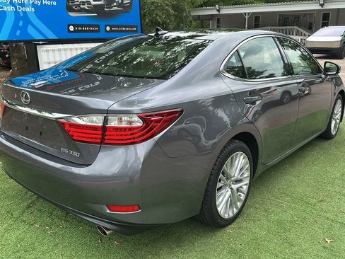 Used 2013 Lexus ES 350 FWD image 7