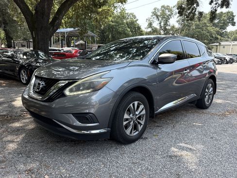 Used 2018 Nissan Murano S FWD image 1