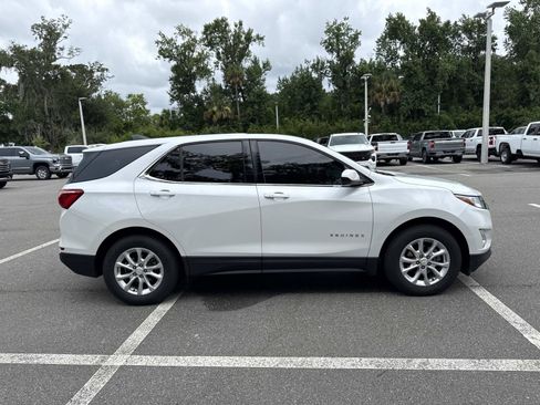 Used 2020 Chevrolet Equinox LT FWD image 2