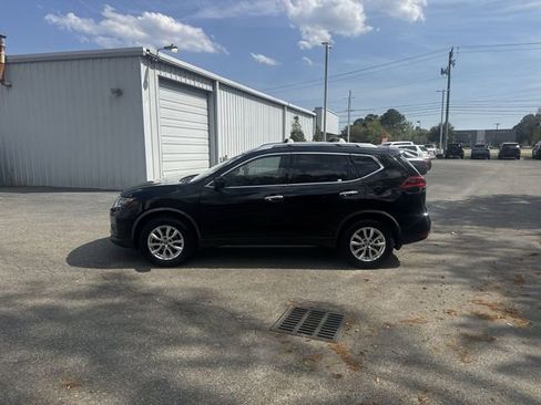 Used 2020 Nissan Rogue S w/ Special Edition Package image 8