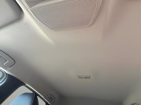 New 2026 Nissan Kicks SR FWD image 42