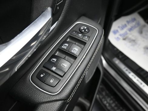 Used 2021 RAM 1500 Laramie w/ Sport Appearance Package image 28