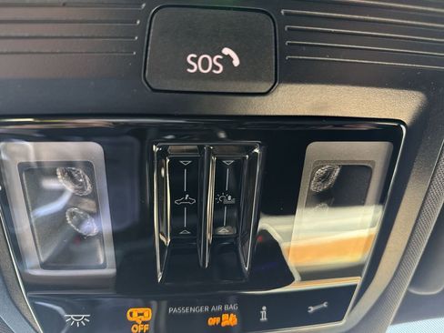 New 2026 Volkswagen Tiguan SEL R-Line AWD/4WD image 12
