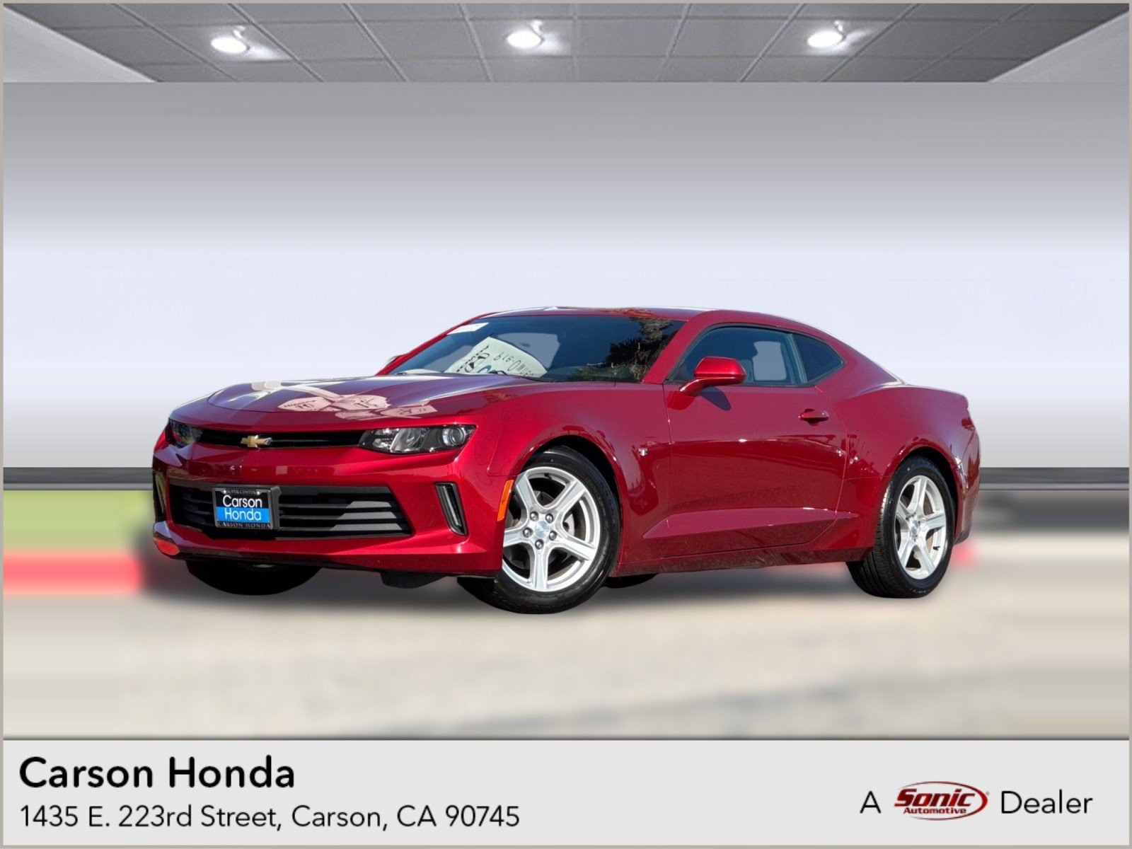 Used 2016 Chevrolet Camaro LT RWD image 1