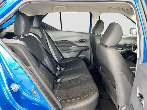 Used 2024 Nissan Kicks SV image 24