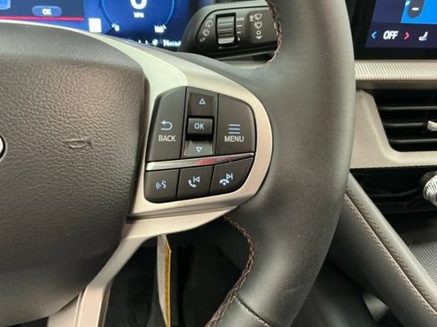 New 2026 Ford Explorer Active AWD/4WD image 28