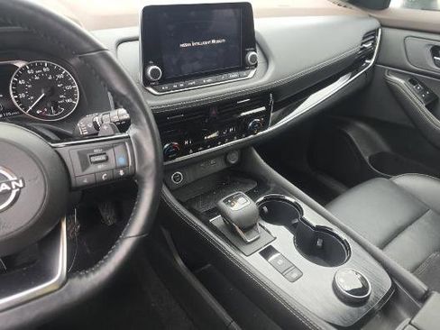 Used 2023 Nissan Rogue SL image 8