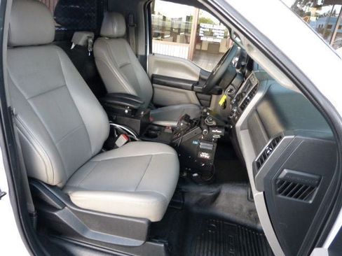 Used 2019 Ford F250 XL w/ Power Equipment Group RWD image 27