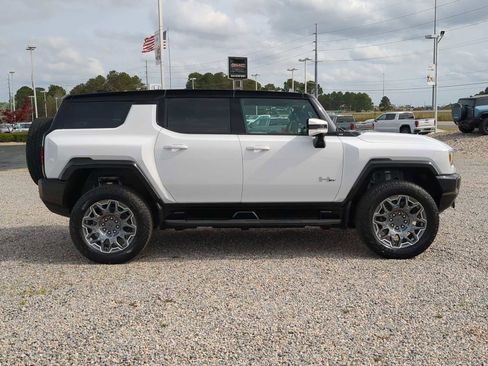 New 2025 GMC Hummer EV 3X image 9