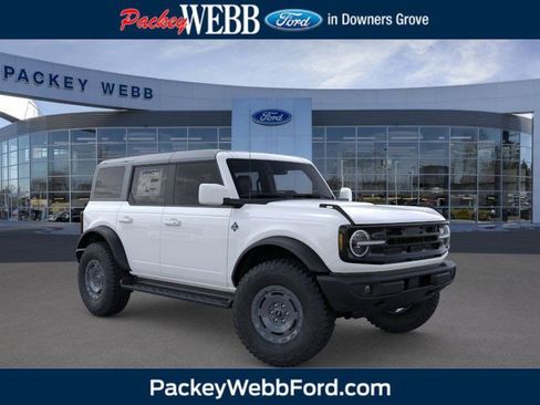 New 2025 Ford Bronco Outer Banks w/ Sasquatch Package image 1