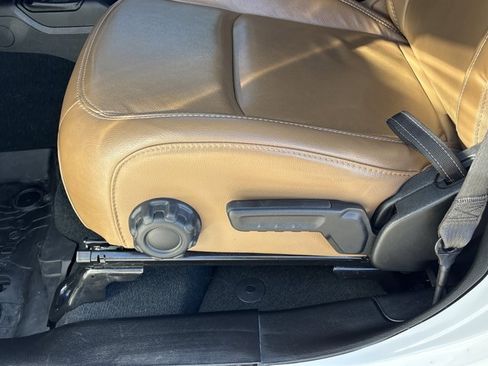 Used 2022 Jeep Wrangler Unlimited Rubicon 4xe w/ Cold Weather Group image 22