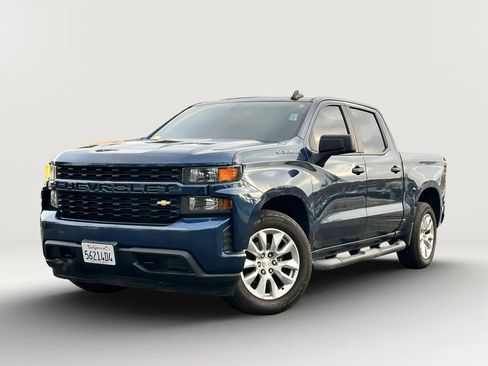 Used 2020 Chevrolet Silverado 1500 Custom w/ Custom Value Package RWD image 11