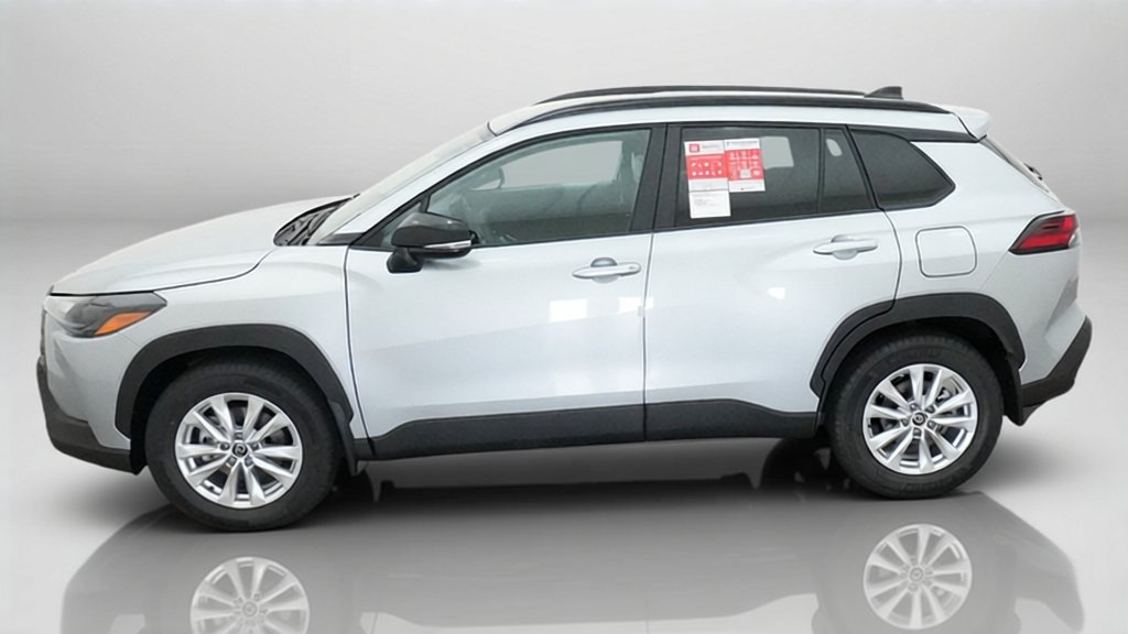 New 2026 Toyota Corolla Cross LE FWD image 6