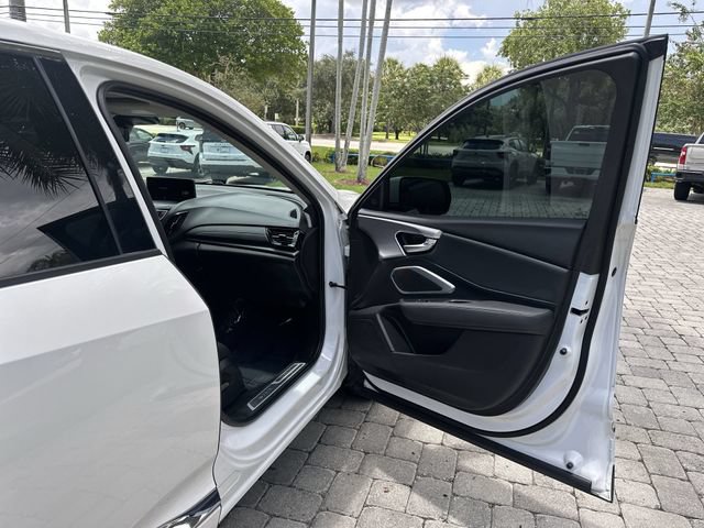 Used 2024 Acura RDX SH-AWD image 23