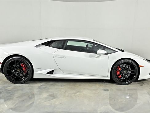 Used 2016 Lamborghini Huracan LP 610-4 AWD/4WD image 10