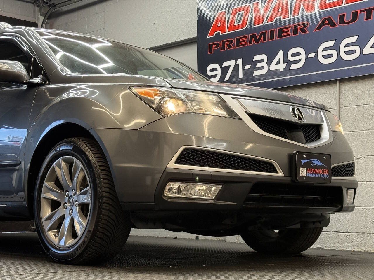 Used 2012 Acura MDX w/ Advance & Entertainment Pkg AWD/4WD image 4