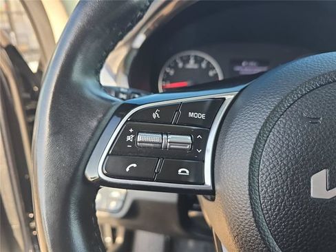 Used 2022 Kia Seltos S FWD image 22