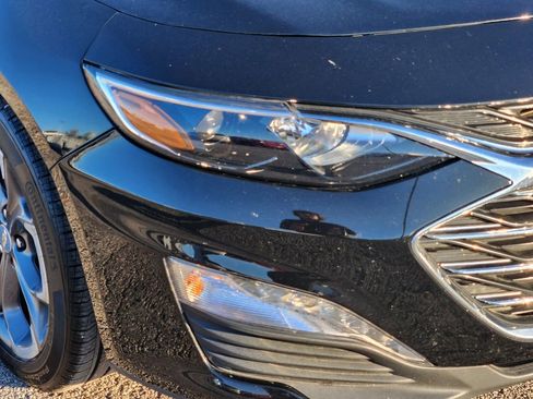 Used 2024 Chevrolet Malibu LT image 9