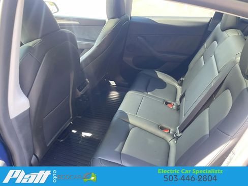 Used 2024 Tesla Model Y Long Range RWD image 43