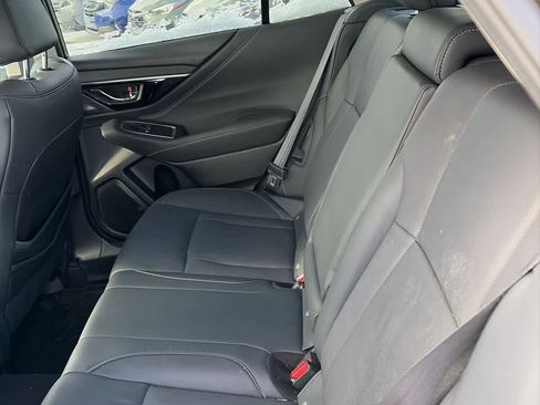 Used 2023 Subaru Outback Limited image 15