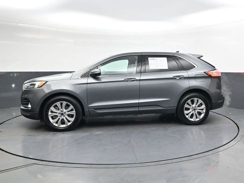 Used 2022 Ford Edge Titanium w/ Equipment Group 301A image 8
