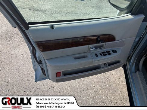 Used 2005 Mercury Grand Marquis LS RWD image 10