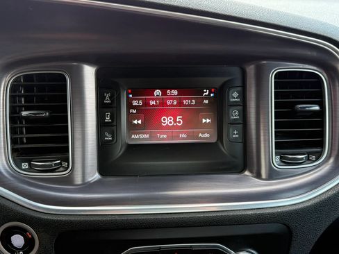 Used 2017 Dodge Charger SE w/ Popular Equipment Group AWD/4WD image 12
