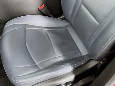 Certified 2021 Buick Enclave Essence w/ Sound and Sites Package image 19