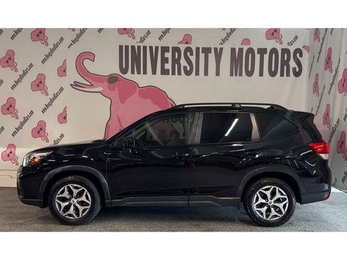 Used 2020 Subaru Forester Premium AWD/4WD image 8