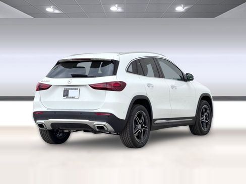 New 2026 Mercedes-Benz GLA 250 image 9