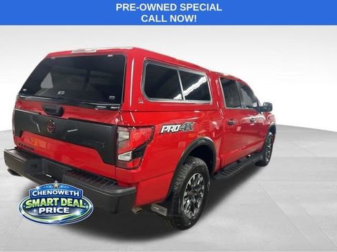 Used 2024 Nissan Titan PRO-4X w/ Pro-4x Convenience Package image 5