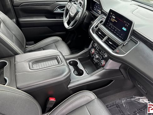 Used 2023 GMC Yukon SLT AWD/4WD image 20