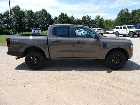 New 2026 Ford Ranger XLT w/ Equipment Group 301A High AWD/4WD image 4