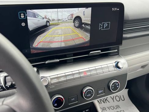 Certified 2024 Hyundai Kona SE image 25