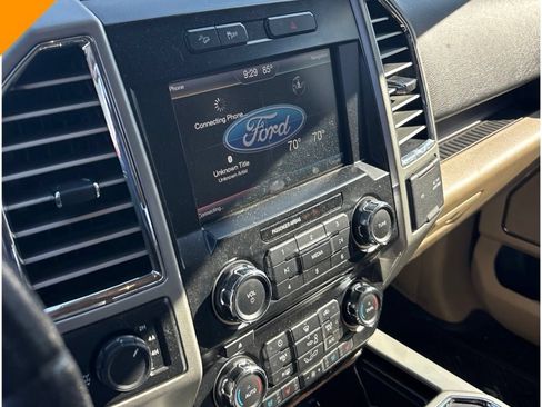 Used 2015 Ford F150 Lariat AWD/4WD image 18