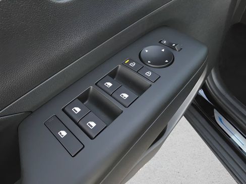 New 2026 Hyundai Kona SEL Sport AWD/4WD image 31