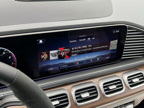 New 2026 Mercedes-Benz GLE 53 AMG GLE 53 AMG image 16