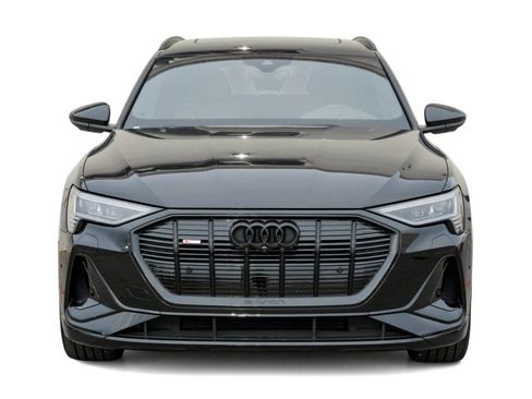 Used 2022 Audi e-tron Chronos w/ Chronos Package image 5