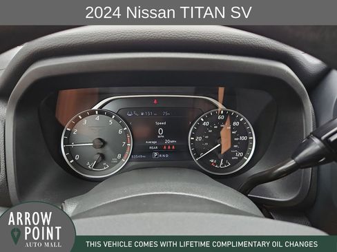 Used 2024 Nissan Titan SV RWD image 26