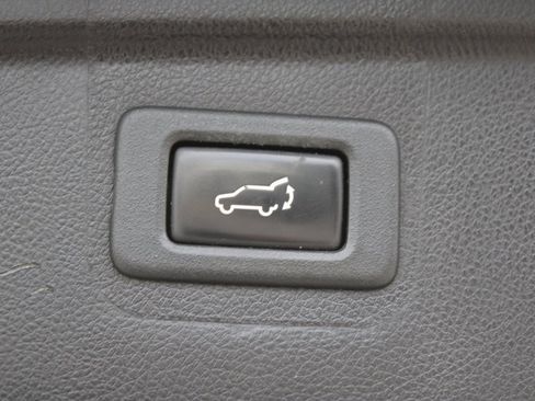 Used 2019 Subaru Outback 3.6R Limited image 27