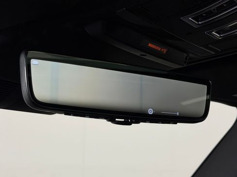 Used 2023 Land Rover Defender 90 X AWD/4WD image 32