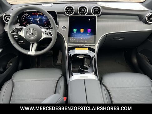 Used 2026 Mercedes-Benz GLC 300 4MATIC image 14