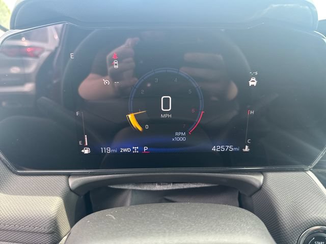 Used 2025 Chevrolet TrailBlazer LT AWD/4WD image 18