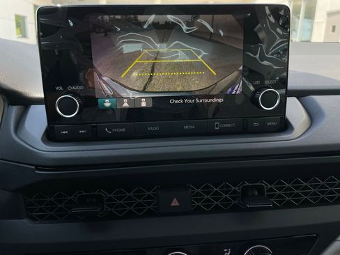 Used 2025 Honda Accord LX image 17