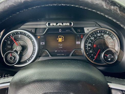 Used 2019 RAM 1500 Big Horn RWD image 23