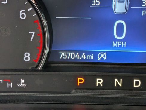 Used 2020 Ford Explorer XLT w/ Equipment Group 202A image 22