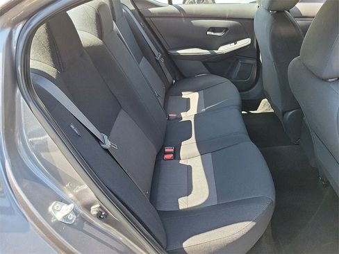 Used 2023 Nissan Sentra SV image 17