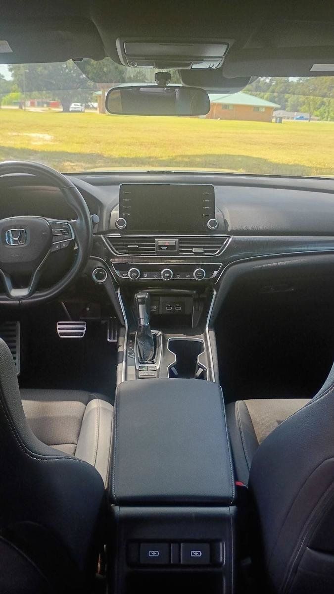 Used 2022 Honda Accord Sport image 14
