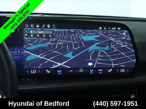Used 2026 Chevrolet Traverse LT AWD/4WD image 26
