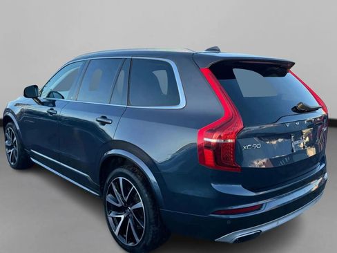 Used 2020 Volvo XC90 T6 Momentum w/ Protection Package image 32